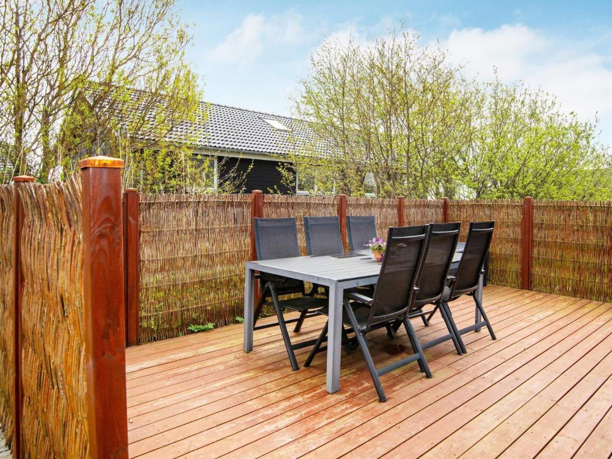 6 Person Holiday Home In R M Lakolk Exterior photo