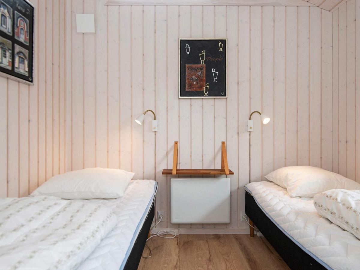 6 Person Holiday Home In R M Lakolk Exterior photo
