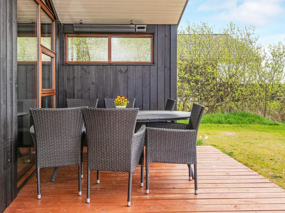 6 Person Holiday Home In R M Lakolk Exterior photo